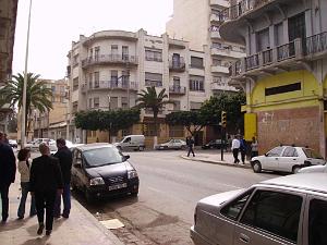 ORAN CROISSEMENT RUE SIDI FERRUCH ET BD H GIRAUD